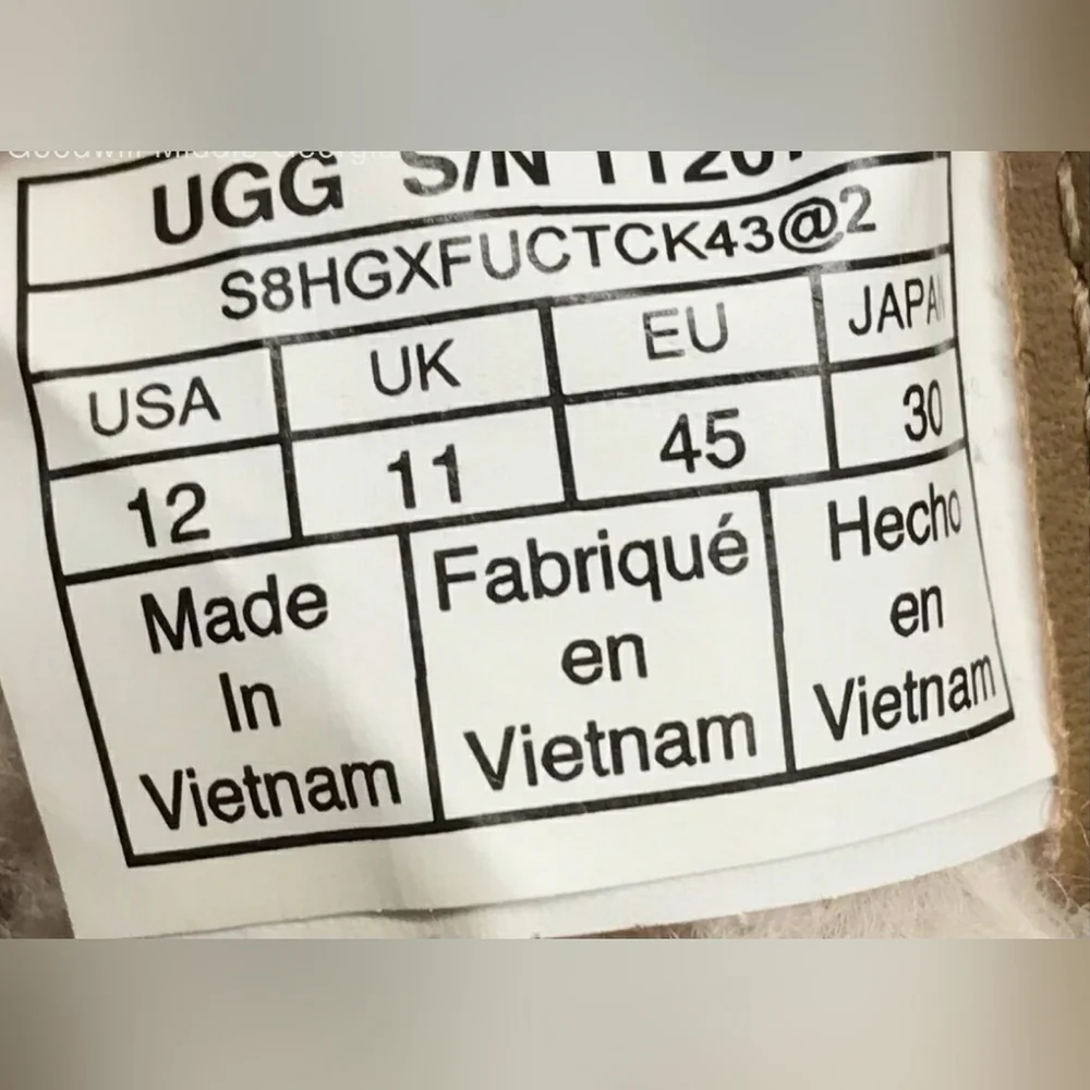 UGG Neumel High Top Chestnut Boots Men Fur Inside 12